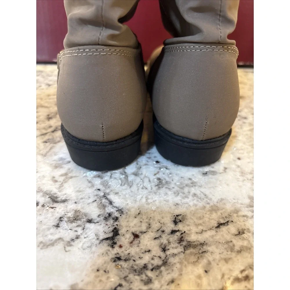 Etienne Aigner Storm 2 Women Winter Boots Taupe Size‎ 6M with box